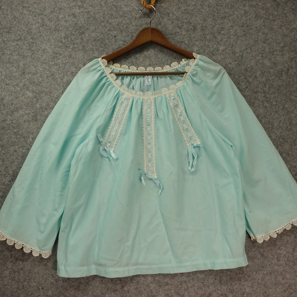 Vintage 1960s Peasant Blouse Womens MEDIUM Blue Victorian Coquette REMBRANDT